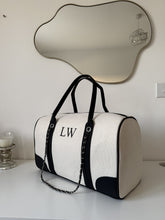 Load image into Gallery viewer, Detailed Duffle Bag