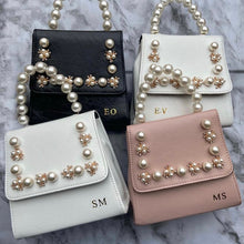 Load image into Gallery viewer, Pearl Handle Handbag