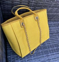 Load image into Gallery viewer, Medium Tote Bag