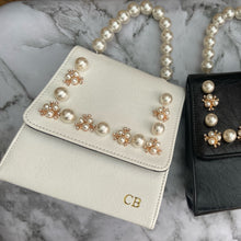 Load image into Gallery viewer, Pearl Handle Handbag